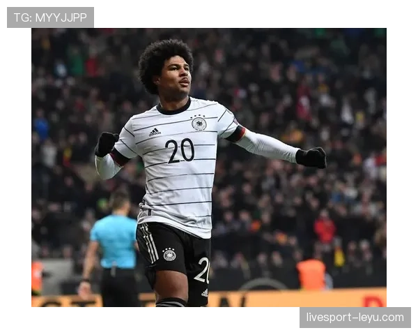 格纳布里关键战持续爆发,助拜仁强势提升争冠竞争力 格纳布里关键战持续爆发,助拜仁强势提升争冠竞争力