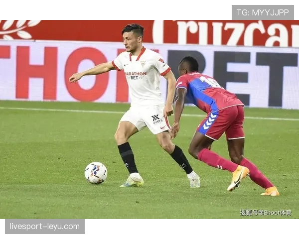 阿尔巴防守技巧全面解析与表现稳健的提升策略